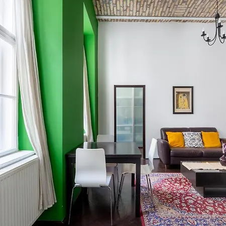 아파트 Vr2 Stylish In The Centre 부다페스트