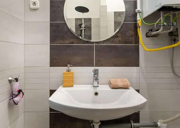 아파트 Vr2 Stylish In The Centre 부다페스트