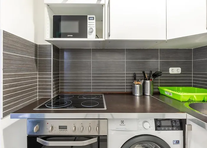 Vr2 Stylish In The Centre 아파트