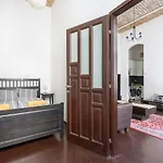 Vr2 Stylish In The Centre Apartman