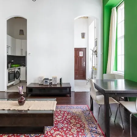 Vr2 Stylish In The Centre *